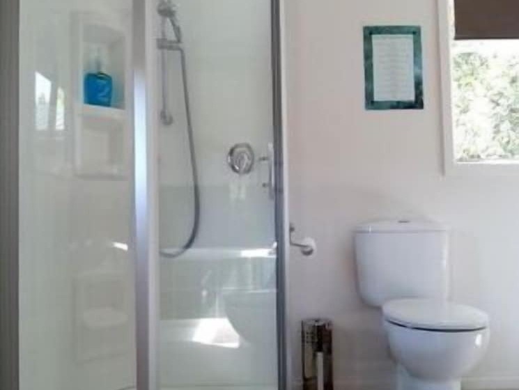 Golden Caves   Bed & Breakfast