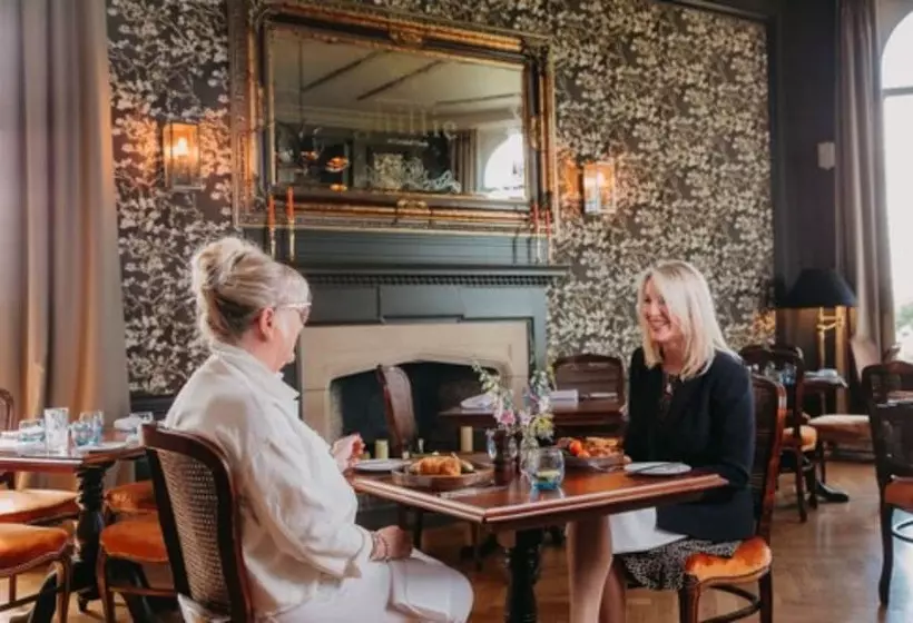 Hotelli Cornhill Castle