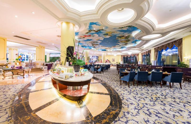 Отель Country Garden Phoenix  Europe City Chuzhou