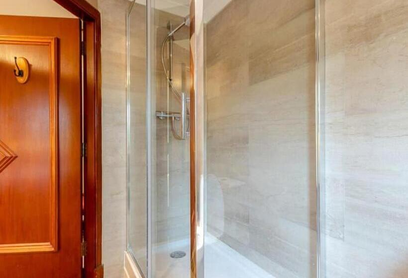 فندق Dalgarven House