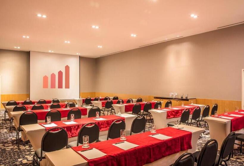 호텔 Fiesta Inn Los Mochis