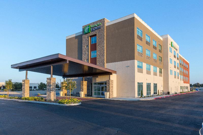ホテル Holiday Inn Express Visalia Sequoia Gateway Area, An Ihg