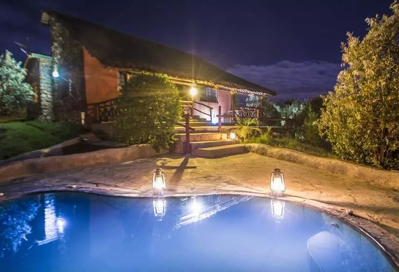 هتل Naivasha Kongoni Lodge   Lakefront Getaway