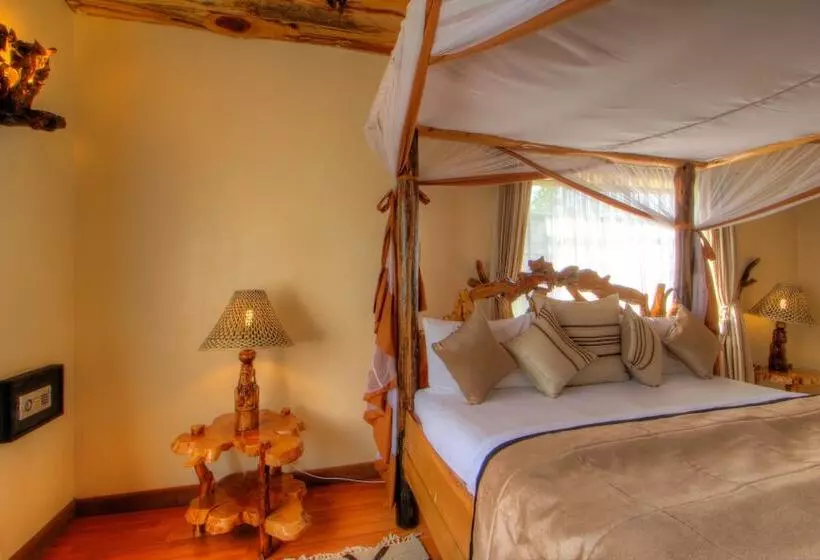 هتل Naivasha Kongoni Lodge   Lakefront Getaway