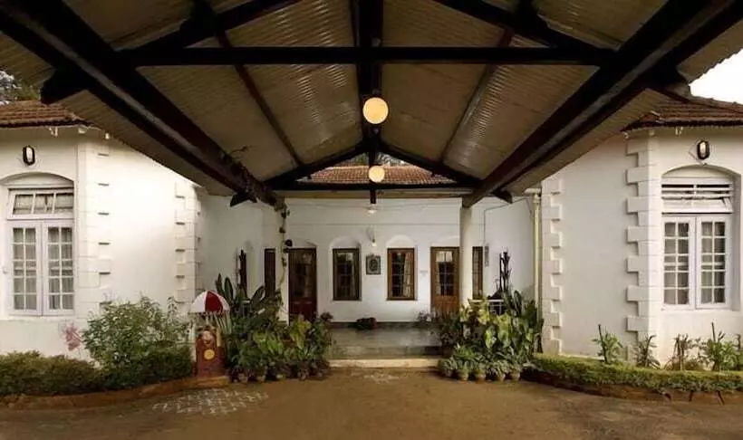 ホテル Neemrana S Wallwood Garden