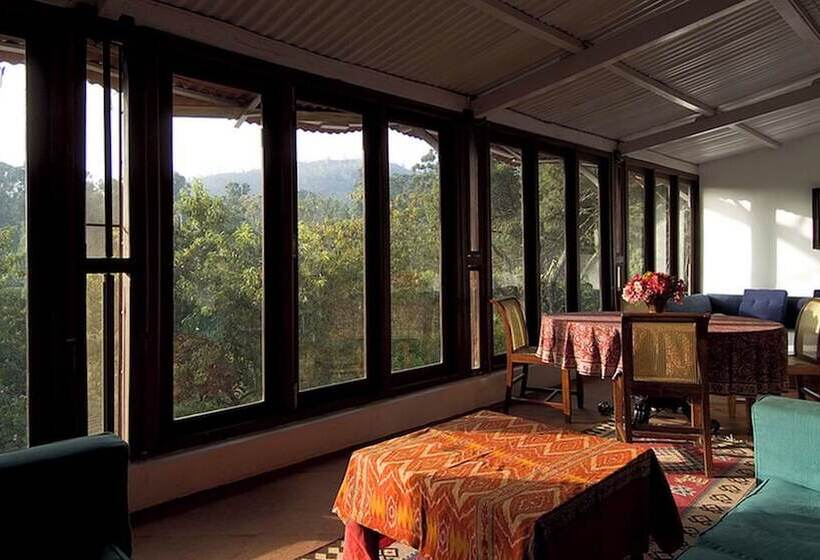 호텔 Neemrana S Wallwood Garden