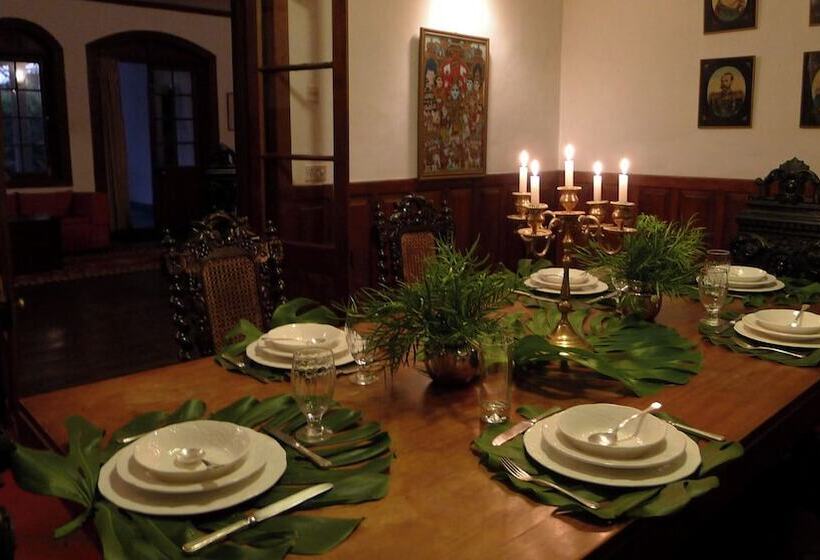 호텔 Neemrana S Wallwood Garden