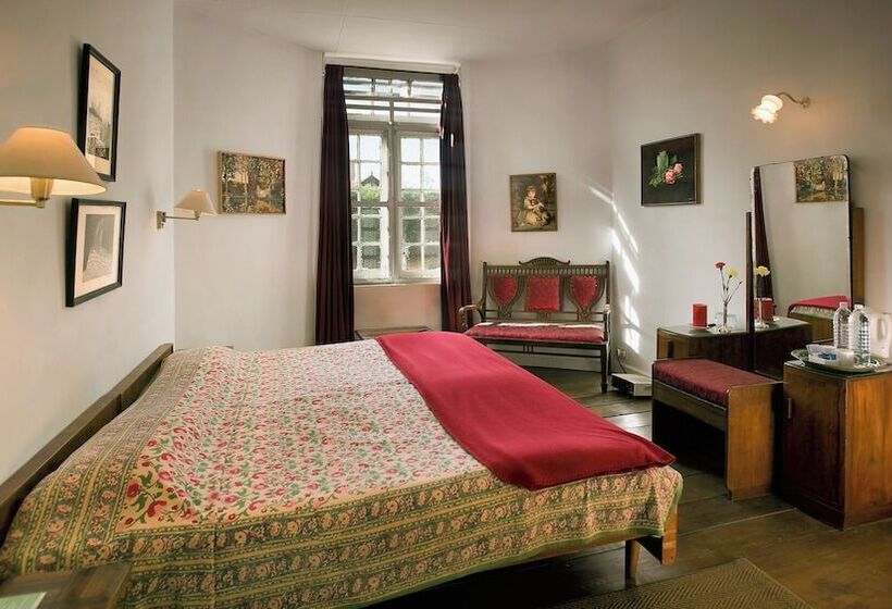 호텔 Neemrana S Wallwood Garden