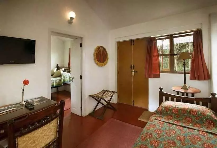 ホテル Neemrana S Wallwood Garden