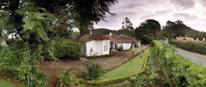 호텔 Neemrana S Wallwood Garden