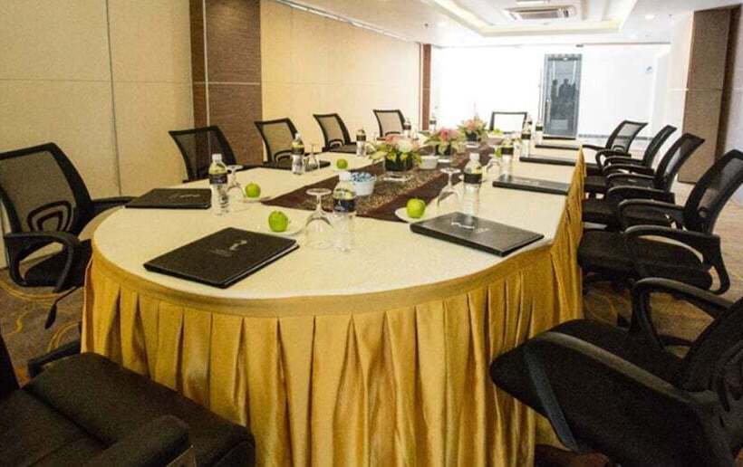 فندق Royale Signature