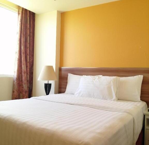 هتل The Grand View