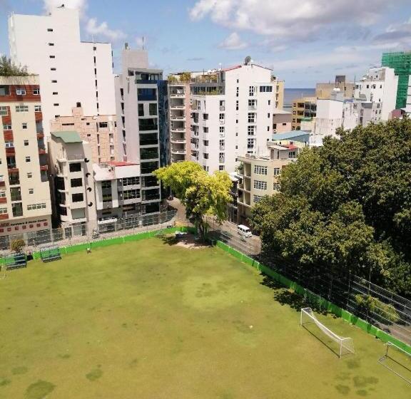 هتل The Grand View