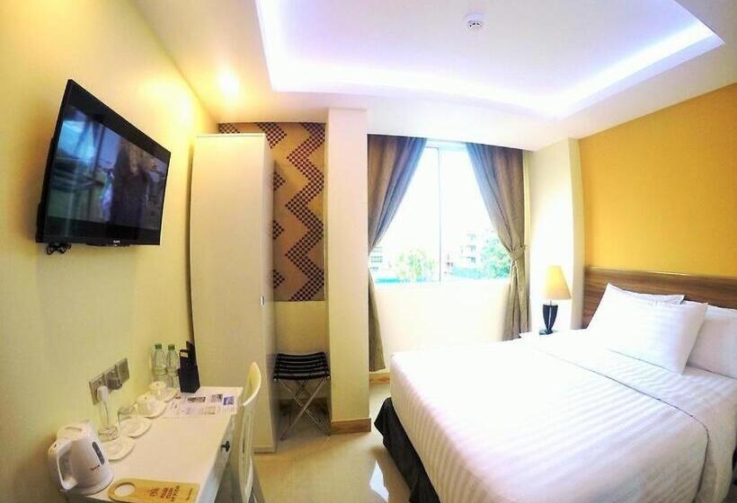 هتل The Grand View