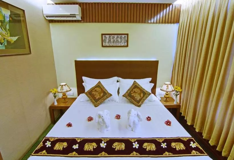 Hotel Yadanarbon Bagan