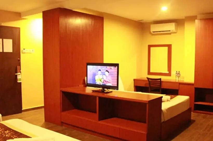 Hotelli Your
