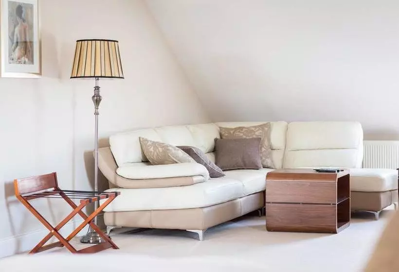 Kensington Lodge B&b