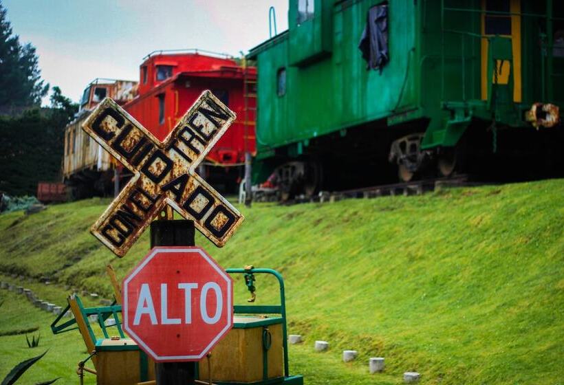 Los Vagones Cabañas Restaurante Bar