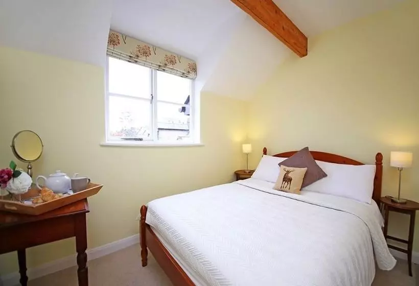 Orchard Cambridge Apartment