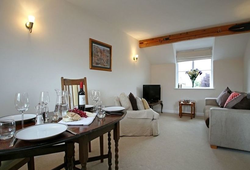 Orchard Cambridge Apartment