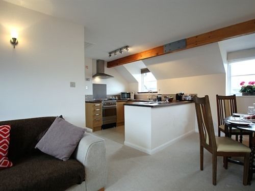 Orchard Cambridge Apartment