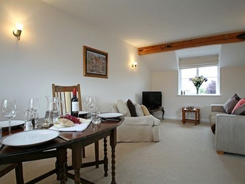 Orchard Cambridge Apartment