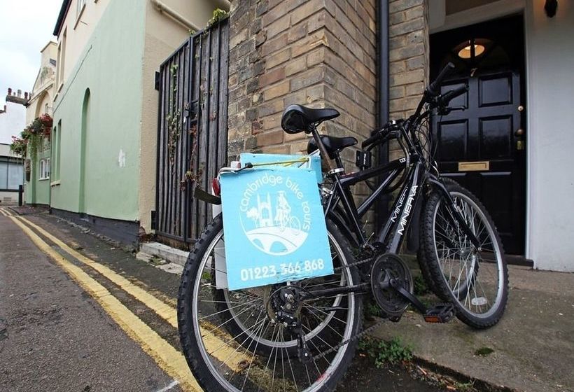 Orchard Cambridge Apartment