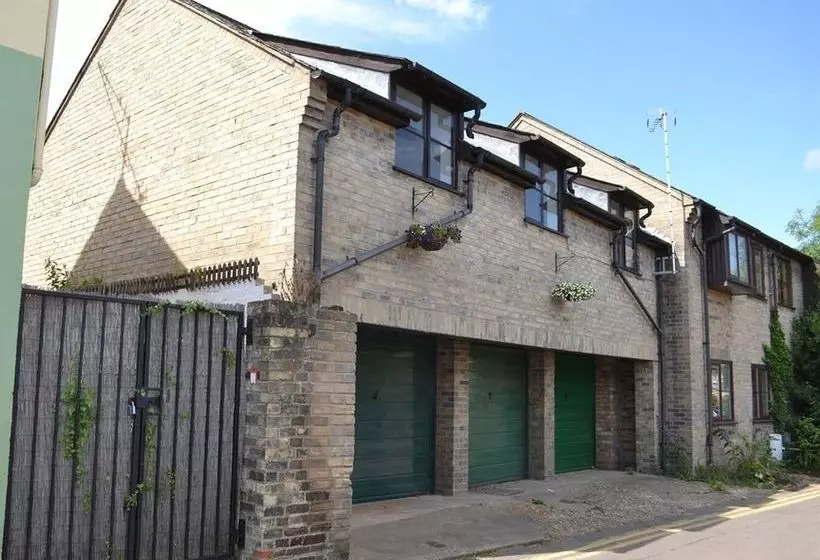 Orchard Cambridge Apartment