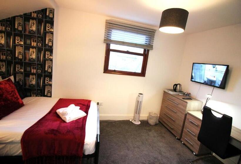 بنسيون Cambridge City Rooms By Paymán Club