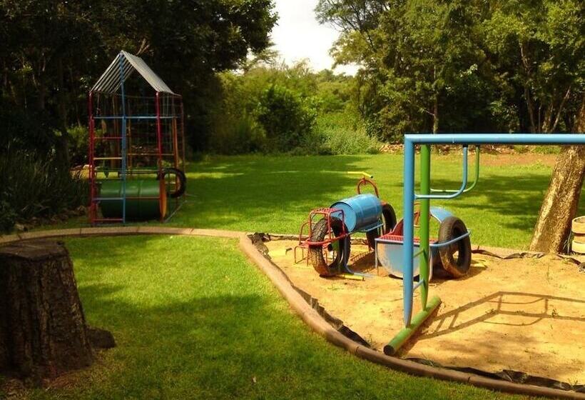 Pension Lapalosa Lodge