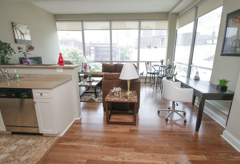 Renaissance Properties   2040 Market Street