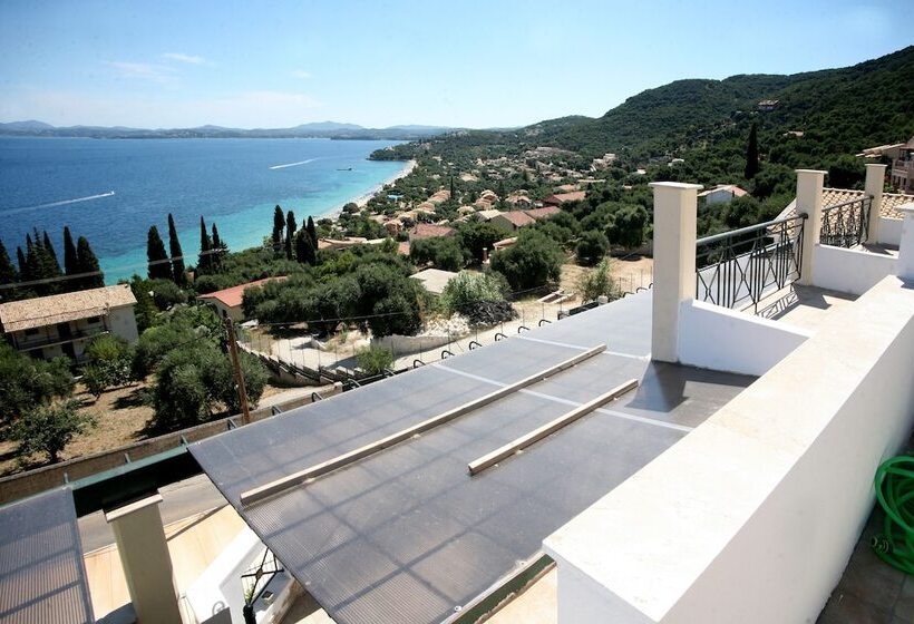 Sarakinos Apartments