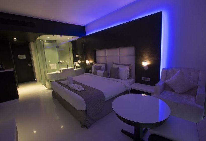 Hotell Eskay Resorts