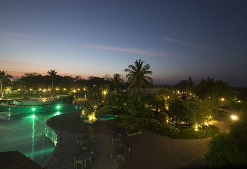 Hotell Eskay Resorts