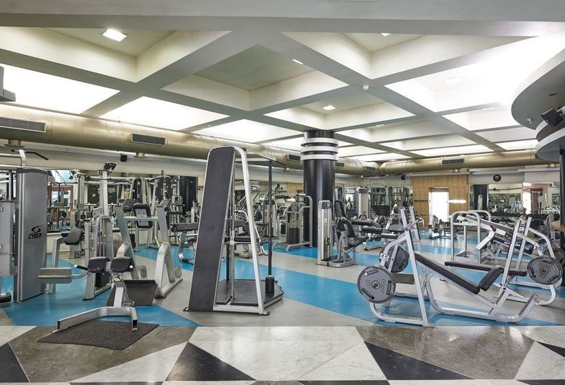 Hotell Eskay Resorts