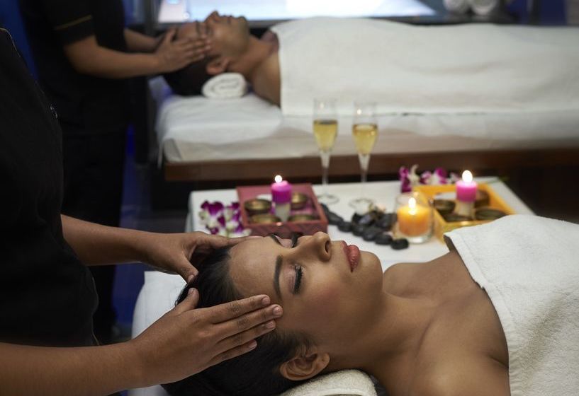 Hotell Eskay Resorts