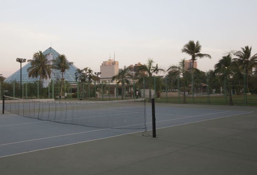 Hotell Eskay Resorts