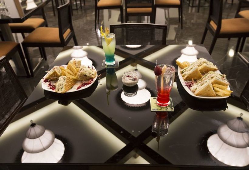 Hotell Eskay Resorts