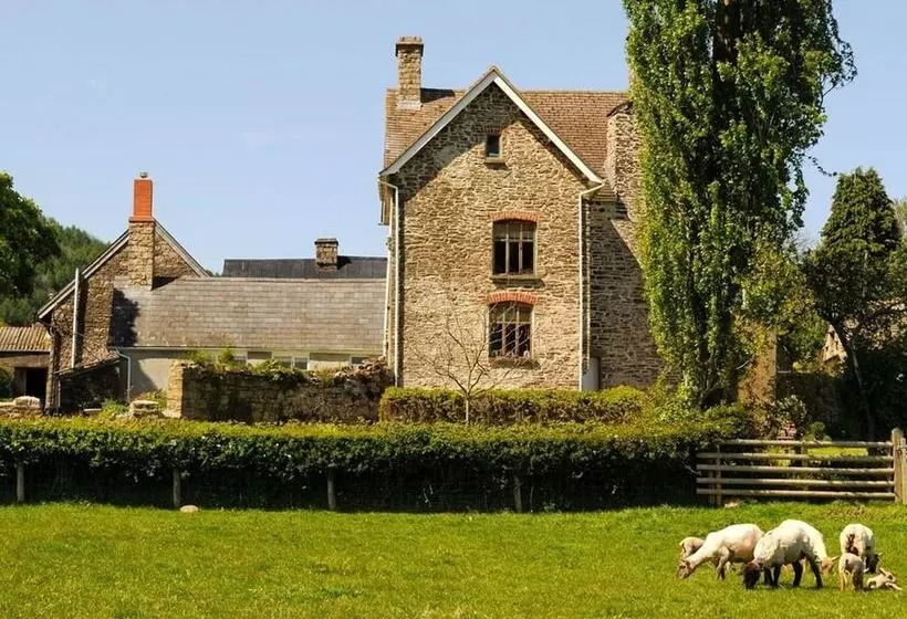 Tycooke Farm