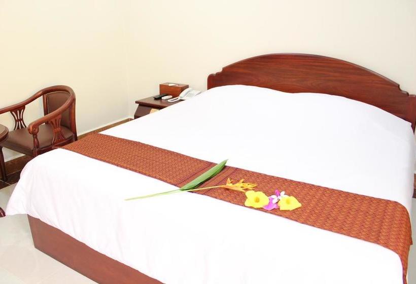 9 Dragon Hotel & Restaurant