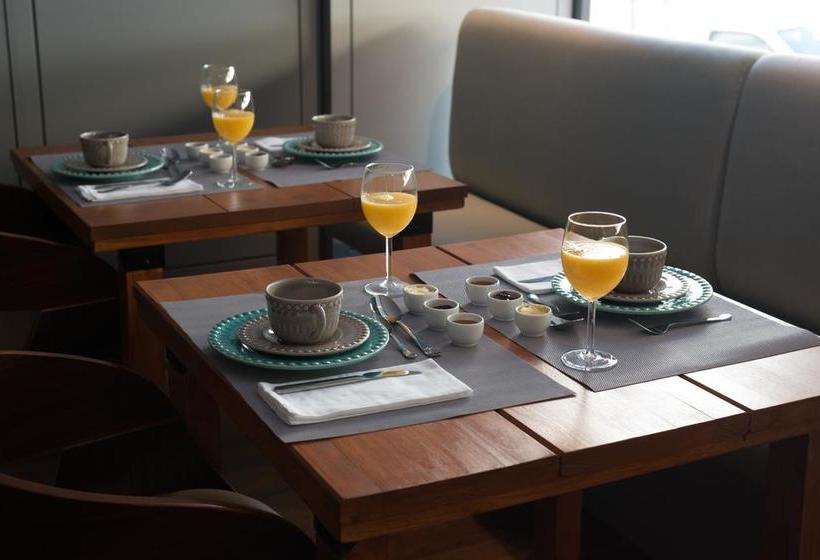 Bed and Breakfast Feels Like Home Chiado Prime Suites