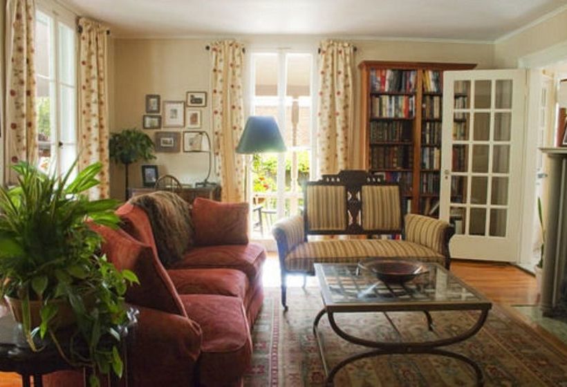 Bed and Breakfast Harrington House