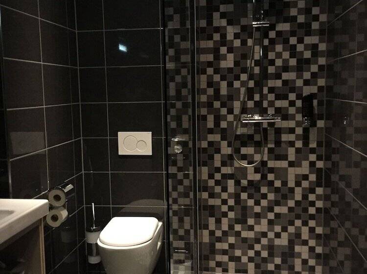 Golden Mansion Apart