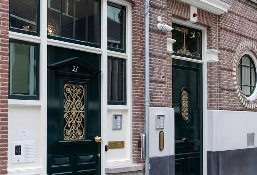 Golden Mansion Apart