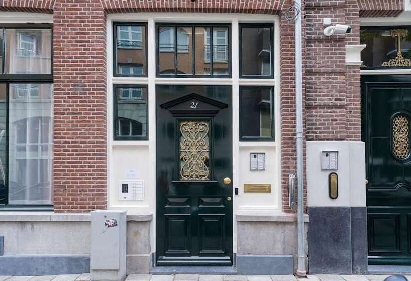 Golden Mansion Apart