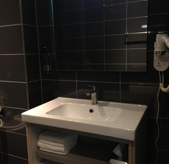 Golden Mansion Apart