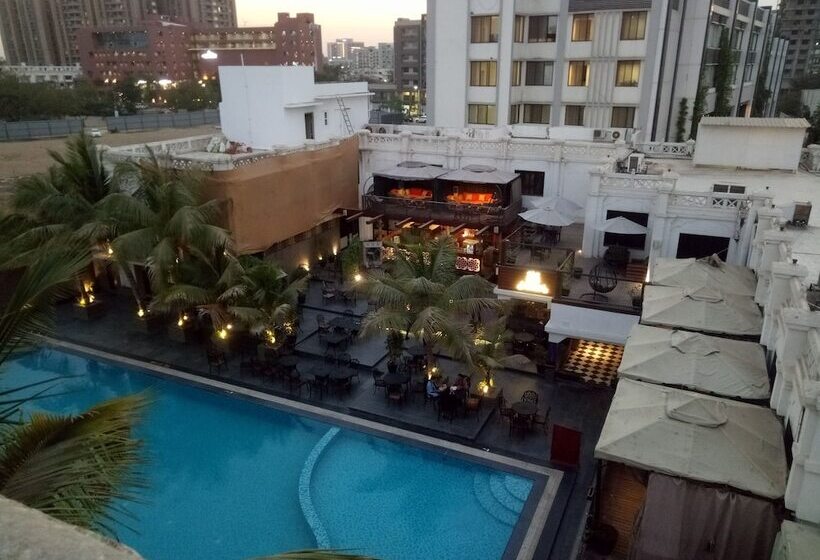 Aarya Grand Hotels & Resorts