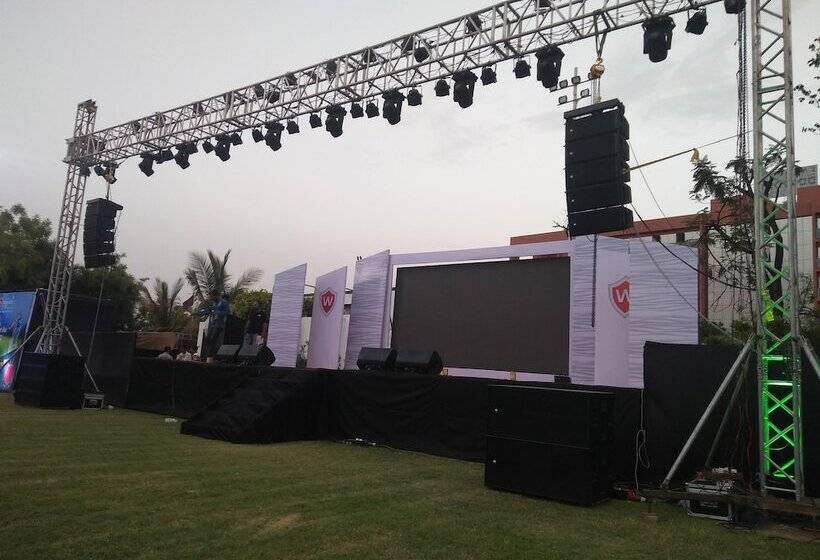 Aarya Grand Hotels & Resorts