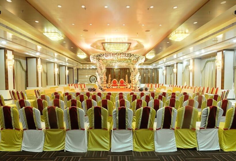 Aarya Grand Hotels & Resorts