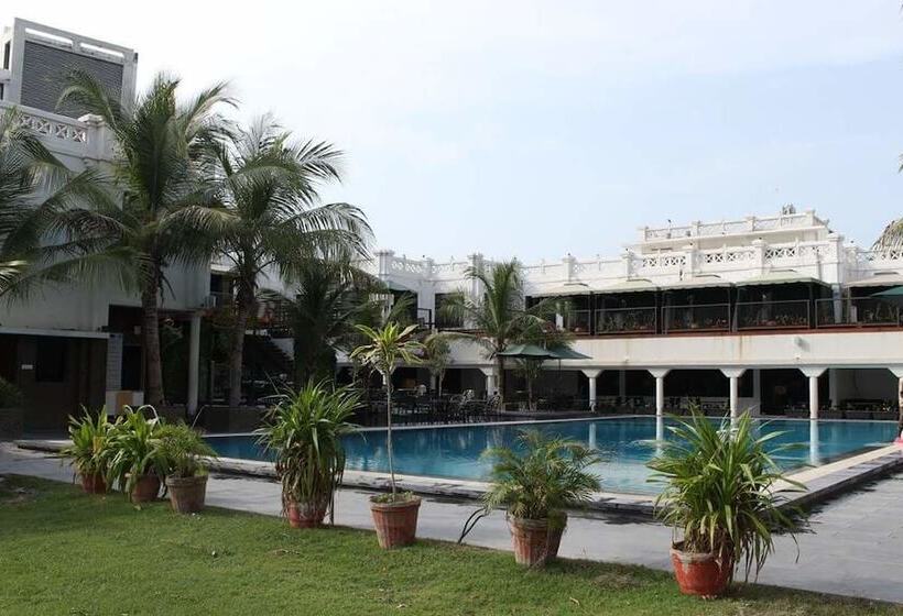 Aarya Grand Hotels & Resorts